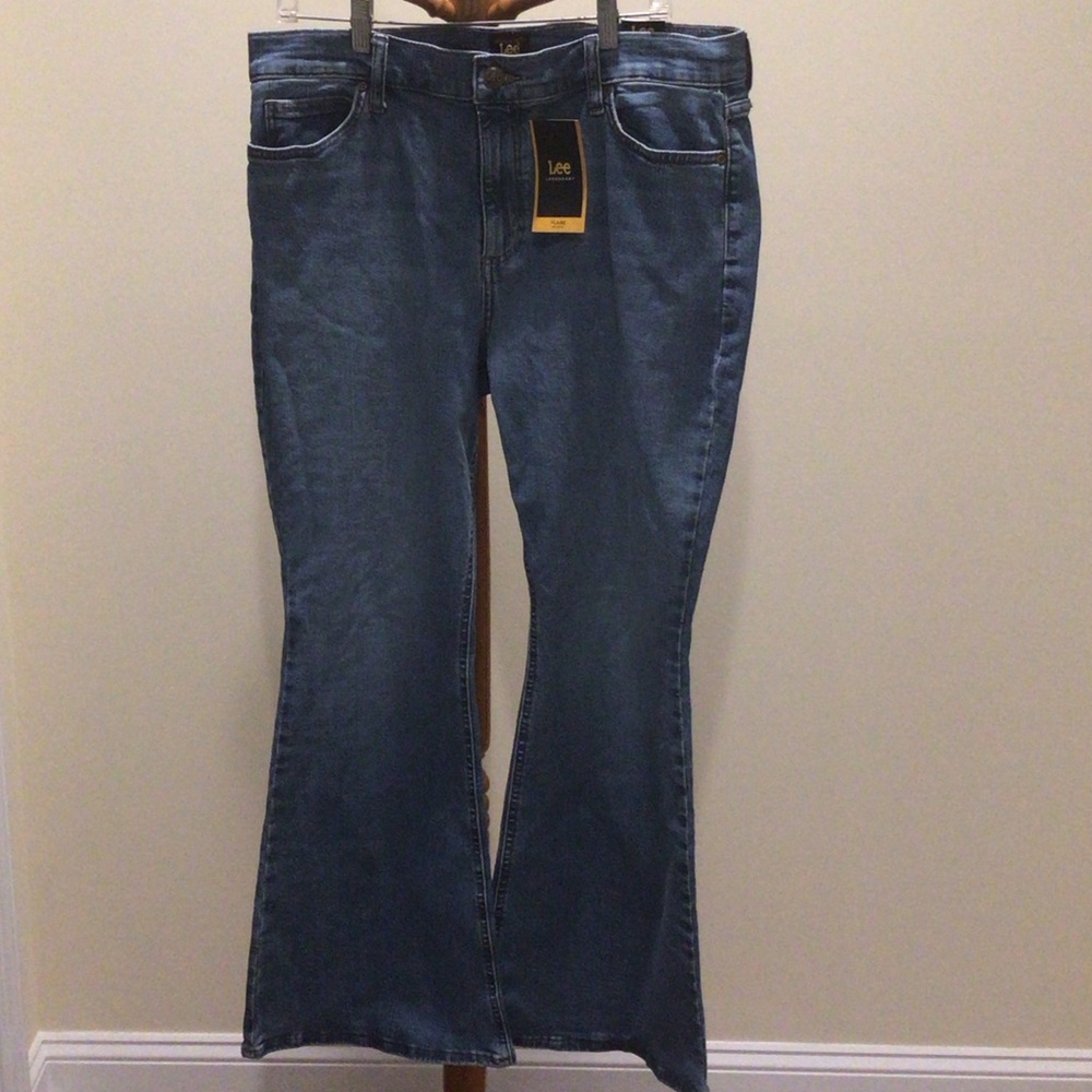 Lee Women's Classic Blue Flare Jeans high waist retro zip size 16 short